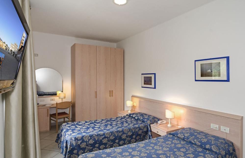 Hotel Nautilus Форте дей Марми Стая снимка