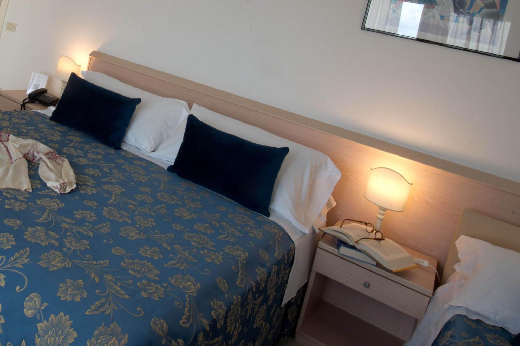 Hotel Nautilus Форте дей Марми Екстериор снимка