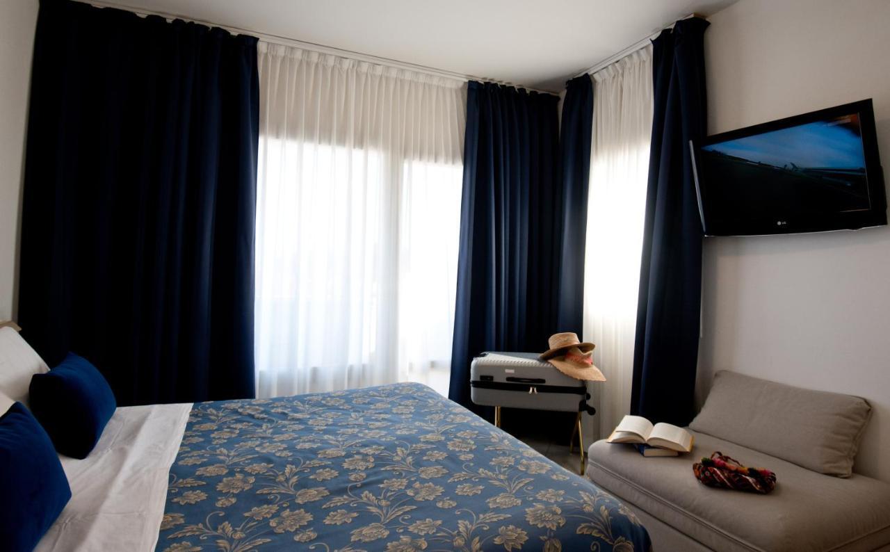 Hotel Nautilus Форте дей Марми Екстериор снимка